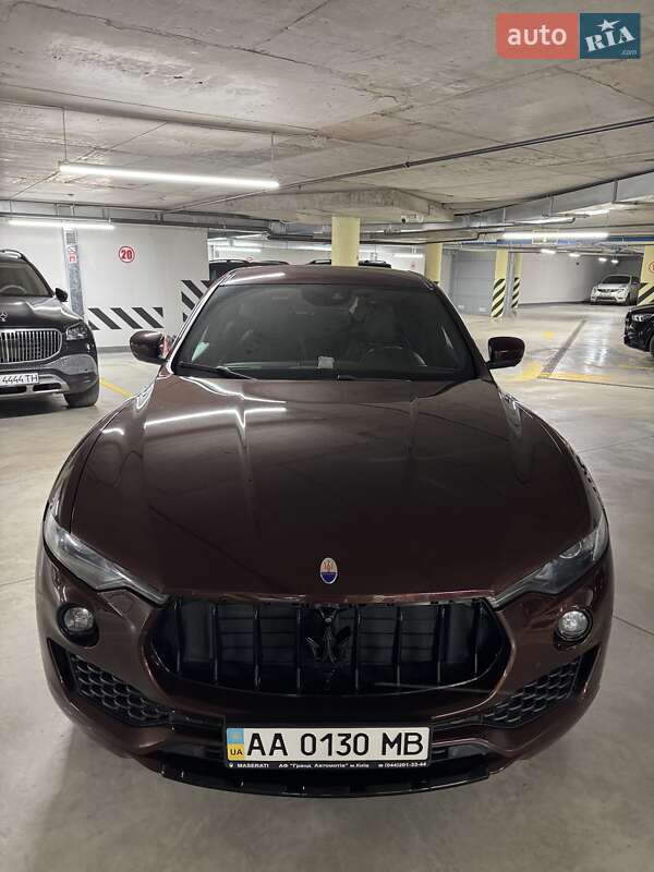 2017 maserati levante