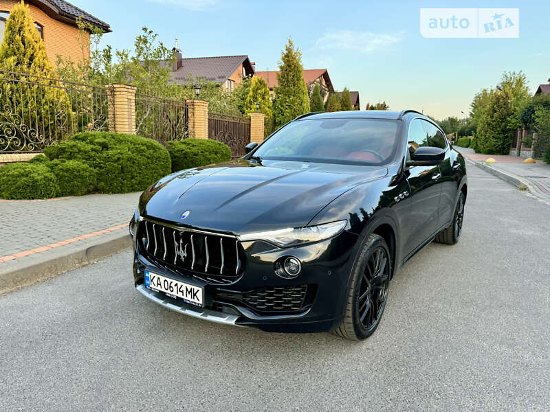 2017 maserati levante