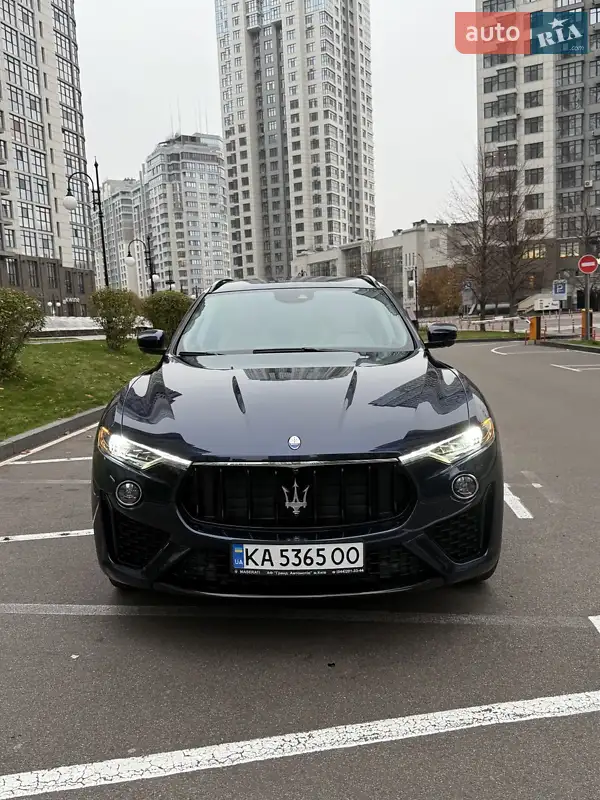 2019 maserati levante