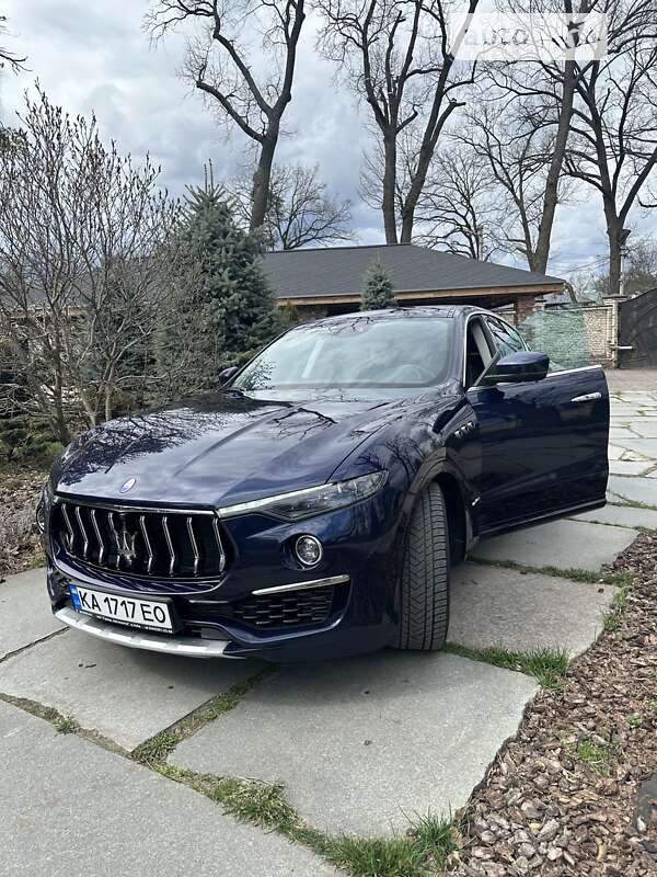 2021 maserati levante