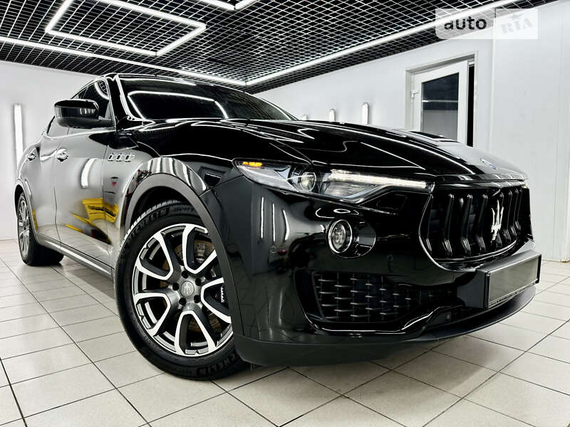 2016 maserati levante