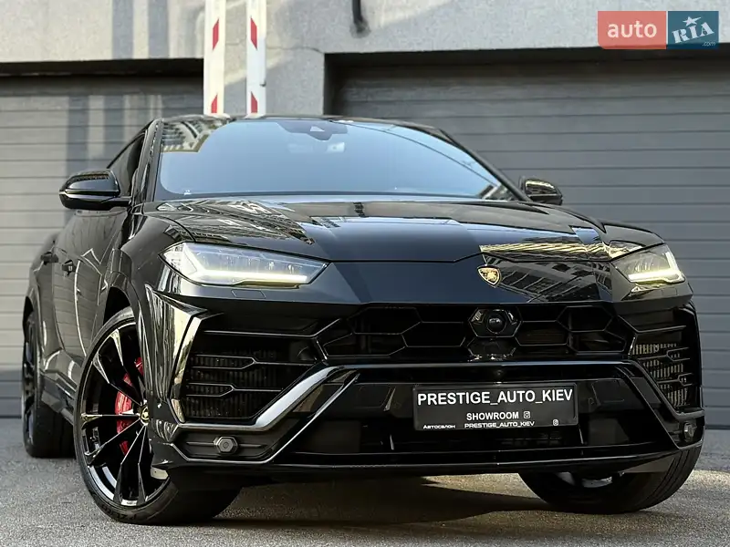 2020 lamborghini urus suv